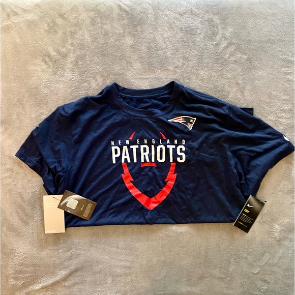 Nike New England Patriots short sleeve tee - Picture 2 of 7